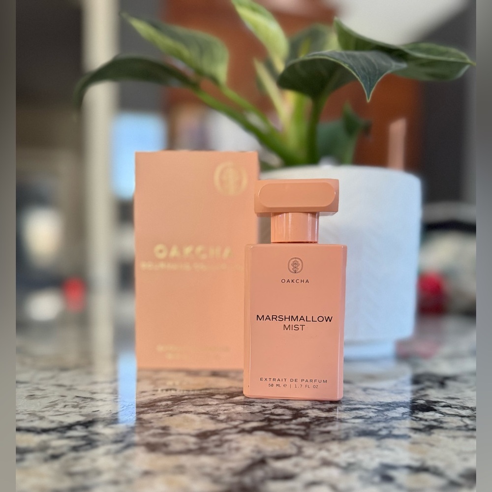 Oakcha Gourmand Collection Marshmallow Mist 1.7 fl oz Extract de Parfum NEW